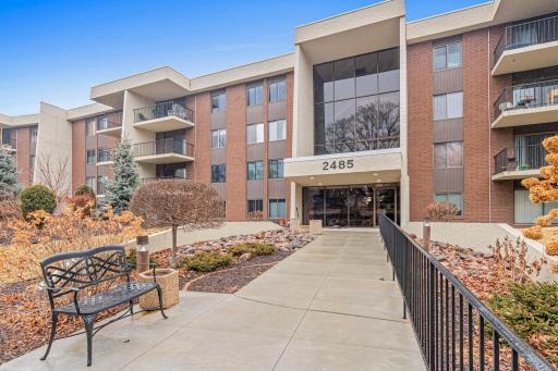 2485 Londin Lane E, 315, Saint Paul, MN 55119