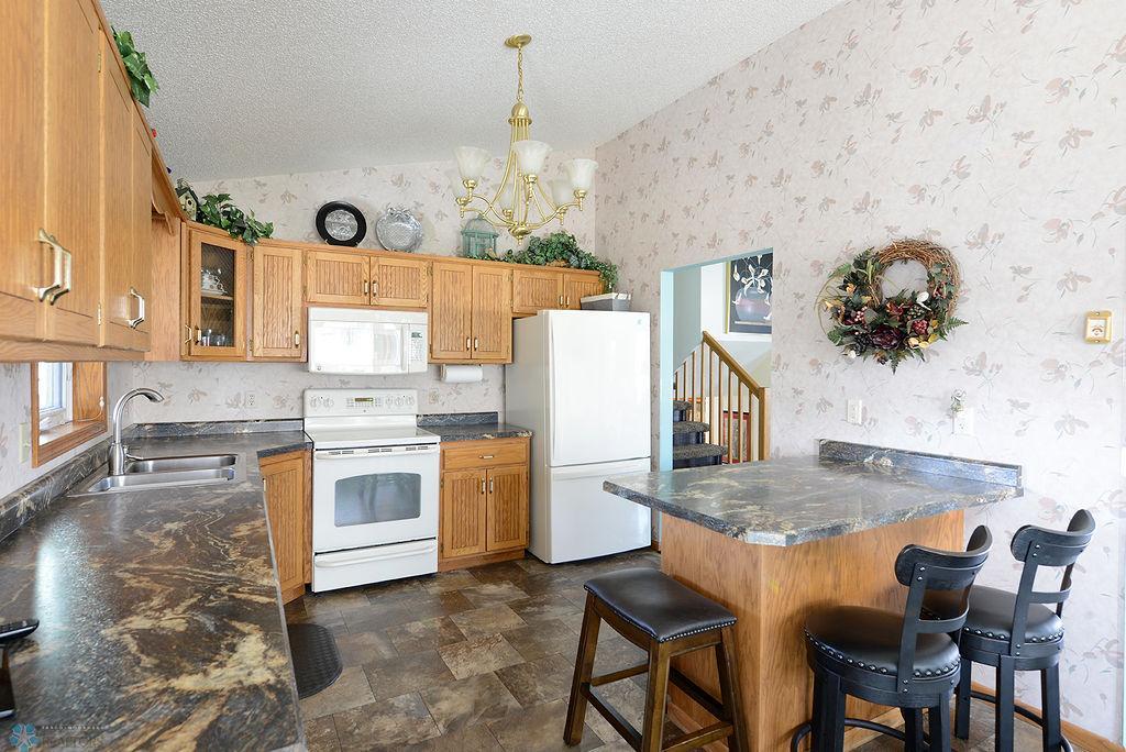 Newer Flooring and Counter Tops