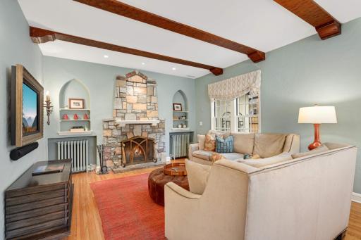 4404 Sunnyside Road, Edina, MN 55424