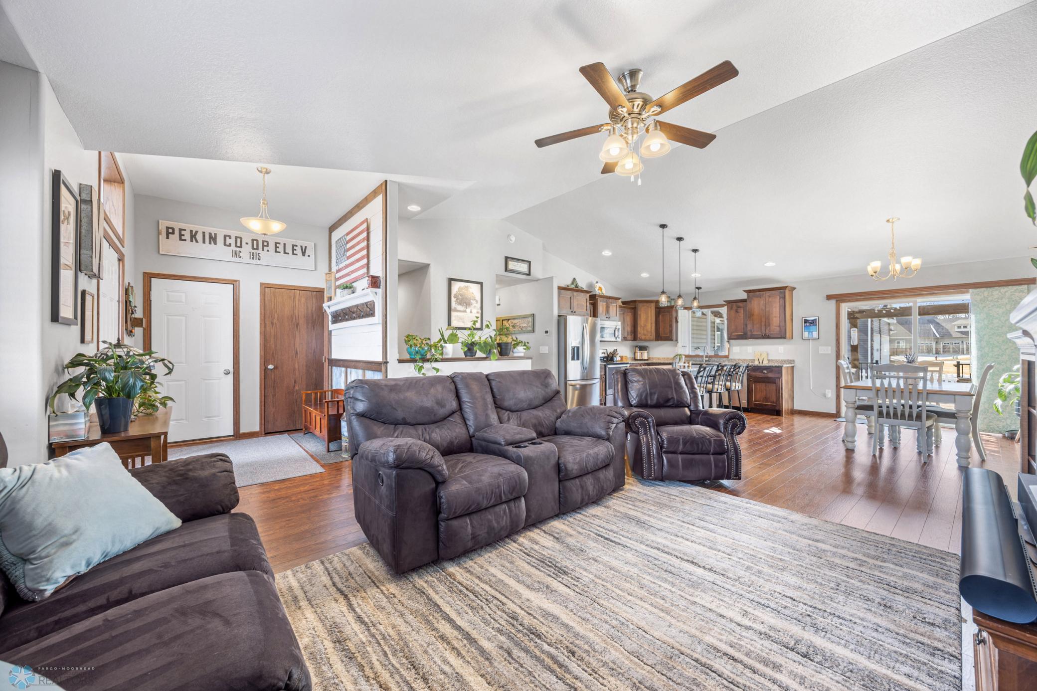 7_img_9414.jpg