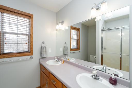 5209 Belmoral Lane NW, Rochester, MN 55901