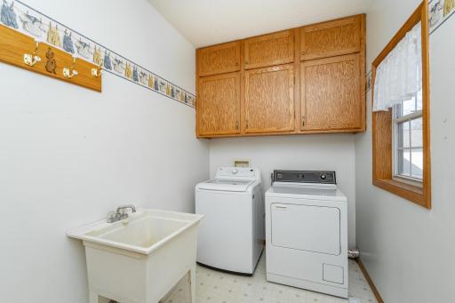 5209 Belmoral Lane NW, Rochester, MN 55901