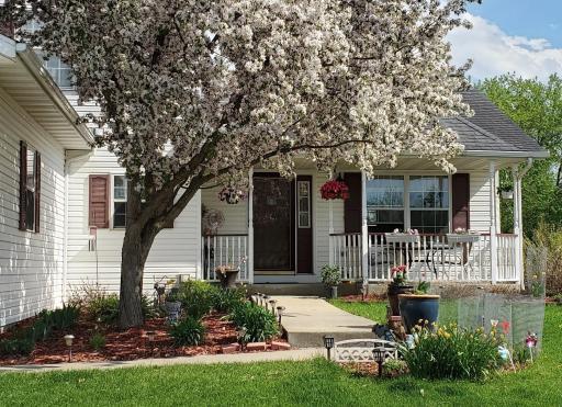 5209 Belmoral Lane NW, Rochester, MN 55901