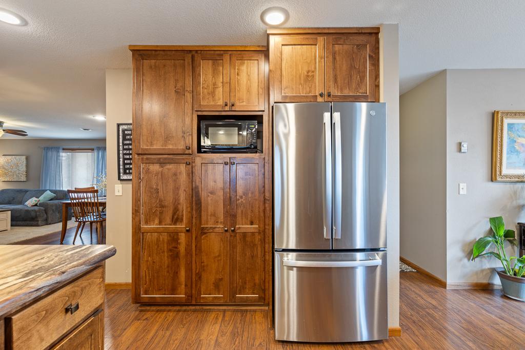 That fridge sure is shining! It is BRAND NEW!