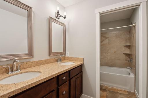 5837 Oaklawn Avenue, Edina, MN 55424