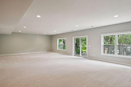 5837 Oaklawn Avenue, Edina, MN 55424