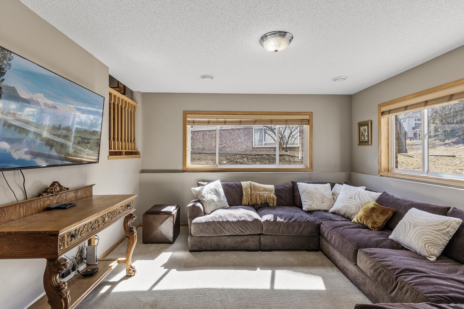 22_15338_Wilderness_Rd_NW22_mls.jpg