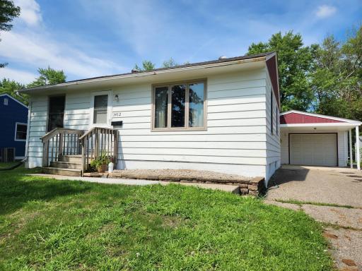1412 Manor Avenue, Albert Lea, MN 56007