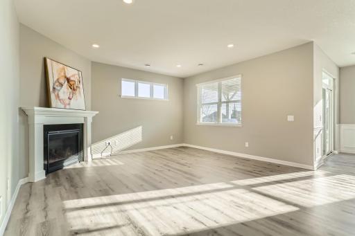 4799 Copper Circle - Web Quality - 005 - 05 Living Room.jpg