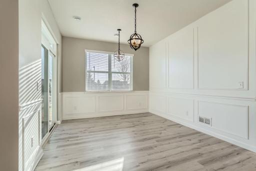 4799 Copper Circle - Web Quality - 008 - 09 Dining Room.jpg