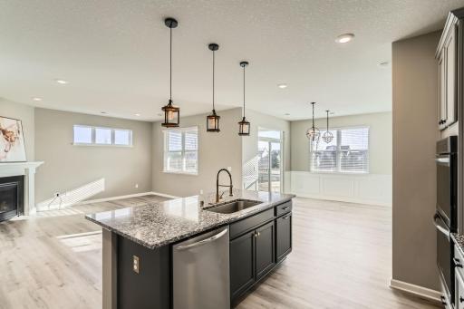 4799 Copper Circle - Web Quality - 013 - 15 Kitchen.jpg
