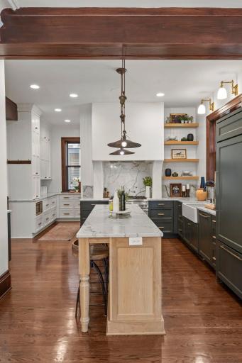 463 Ashland Avenue, Saint Paul, MN 55102