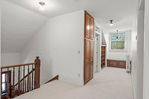 463 Ashland Avenue, Saint Paul, MN 55102