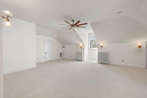 463 Ashland Avenue, Saint Paul, MN 55102