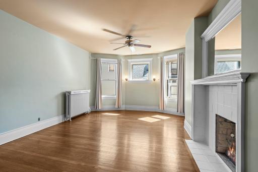 463 Ashland Avenue, Saint Paul, MN 55102