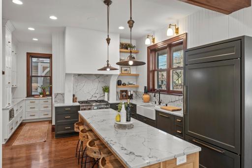463 Ashland Avenue, Saint Paul, MN 55102