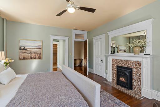 463 Ashland Avenue, Saint Paul, MN 55102