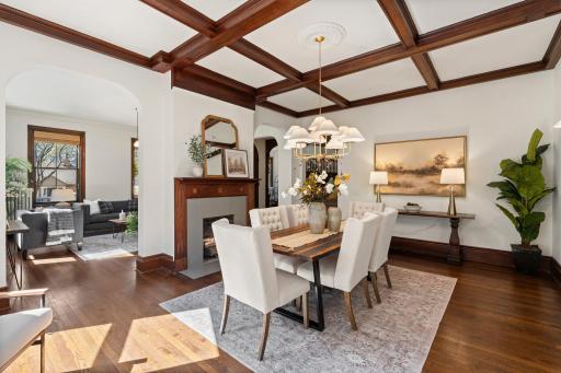 463 Ashland Avenue, Saint Paul, MN 55102
