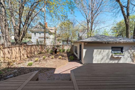 463 Ashland Avenue, Saint Paul, MN 55102