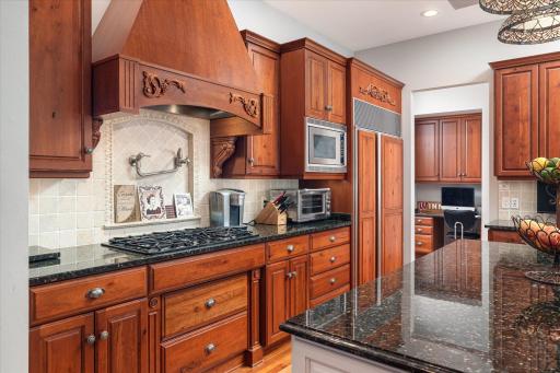 503 Country Club Lane, Onalaska, WI 54650