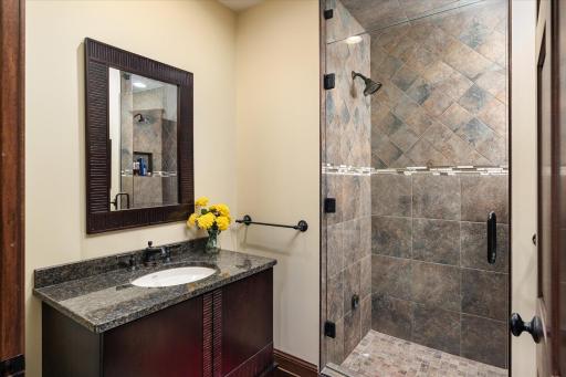 503 Country Club Lane, Onalaska, WI 54650