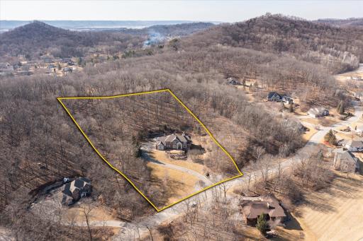 503 Country Club Lane, Onalaska, WI 54650