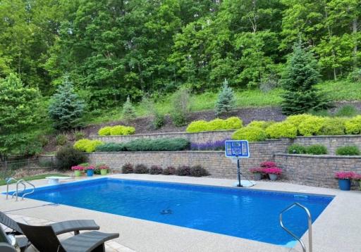 503 Country Club Lane, Onalaska, WI 54650