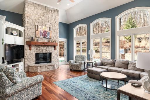 503 Country Club Lane, Onalaska, WI 54650
