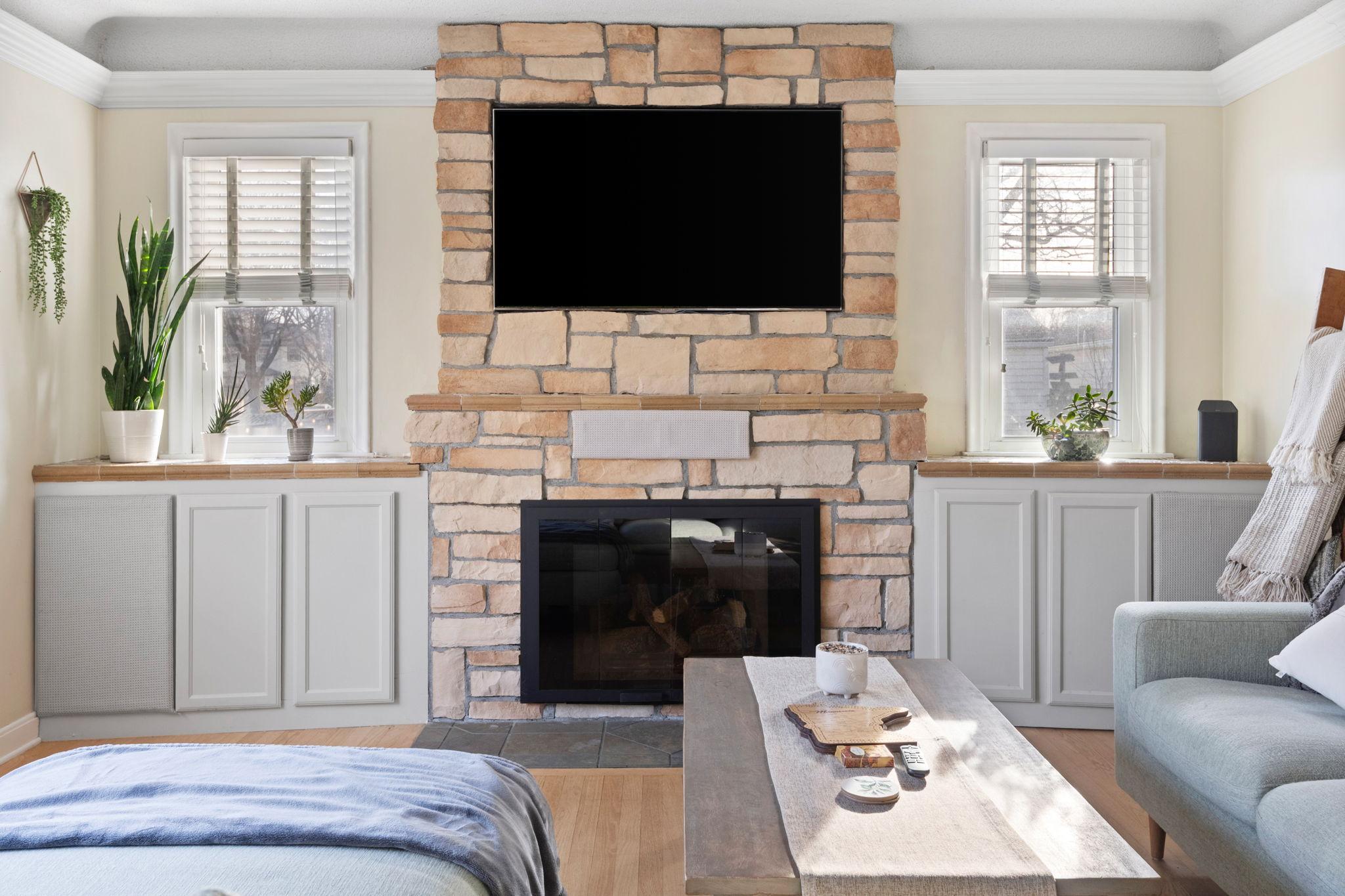 42-web-or-mls-3201 41st Ave S -42.jpg