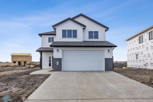 Photo for 8351 61st Street S, Horace, ND 58047 - listing #6684734 8351 61st Street S, Horace, ND 58047