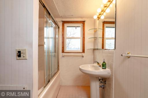 5021 Oliver Avenue S, Minneapolis, MN 55419