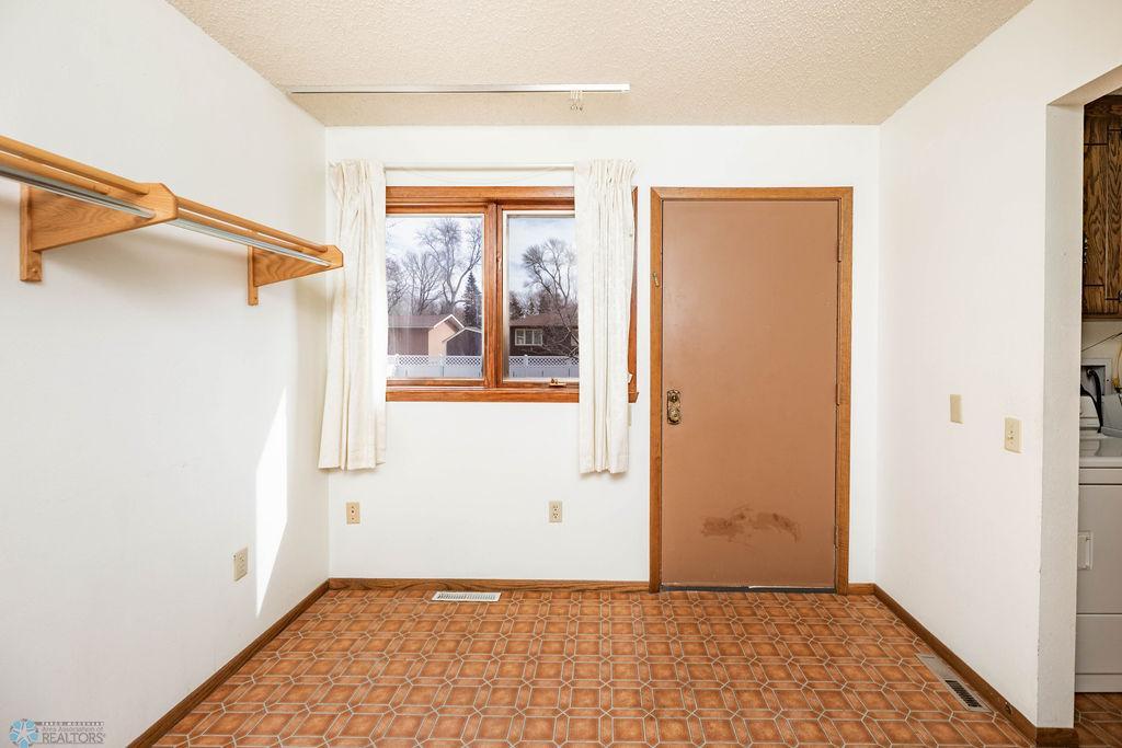 Possible Office Area Or Back Drop Zone