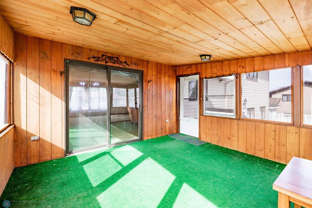 Enjoy this Porch Year Round