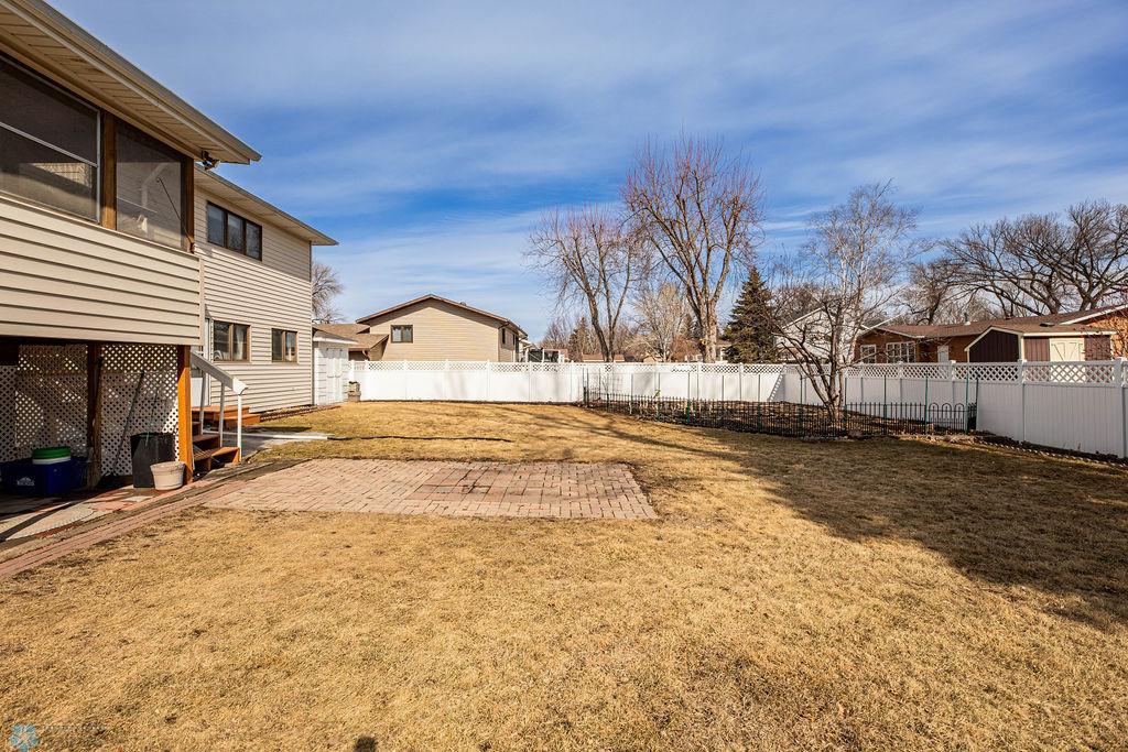 Large Fenced Back Yard