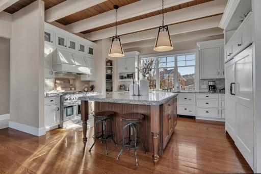 14998 Highway 71 NE, New London, MN 56273