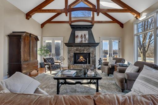 14998 Highway 71 NE, New London, MN 56273