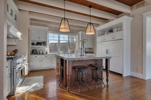 14998 Highway 71 NE, New London, MN 56273