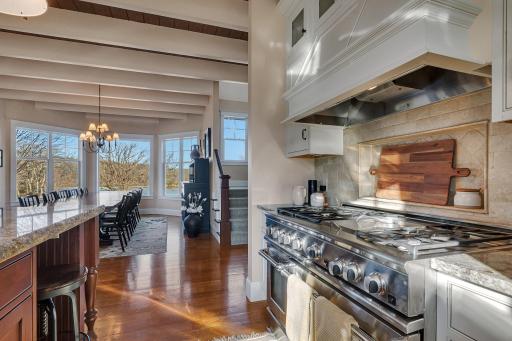 14998 Highway 71 NE, New London, MN 56273