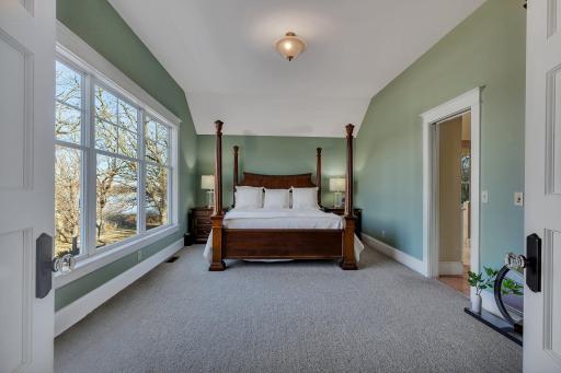 14998 Highway 71 NE, New London, MN 56273