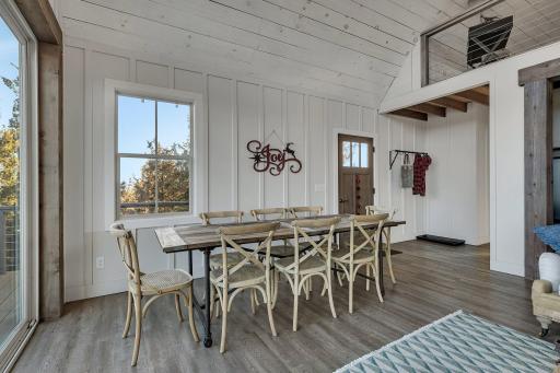 14998 Highway 71 NE, New London, MN 56273