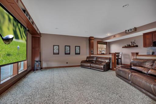 14998 Highway 71 NE, New London, MN 56273