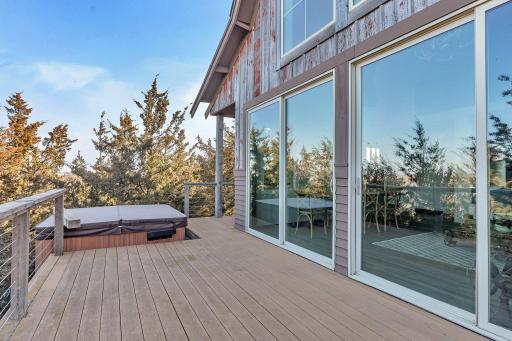14998 Highway 71 NE, New London, MN 56273