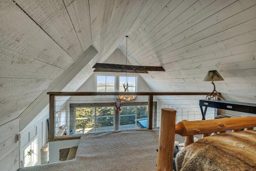 14998 Highway 71 NE, New London, MN 56273