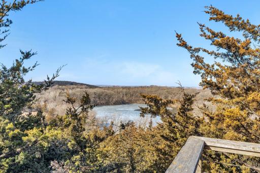 14998 Highway 71 NE, New London, MN 56273