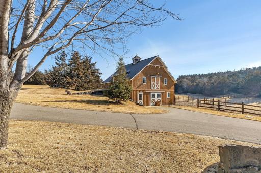 14998 Highway 71 NE, New London, MN 56273