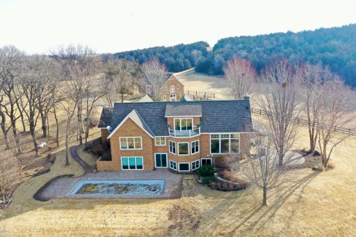 14998 Highway 71 NE, New London, MN 56273