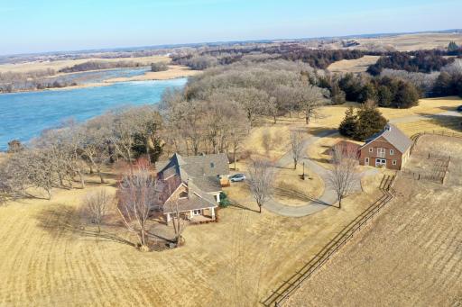 14998 Highway 71 NE, New London, MN 56273