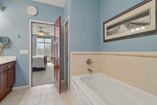 15304 Jeffers Pass NW, Prior Lake, MN 55372
