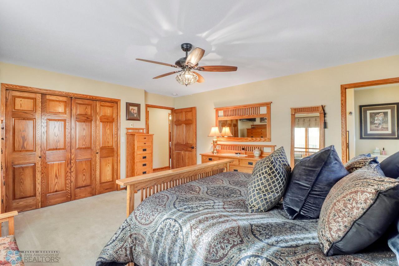 Primary Bedroom1_2-1280.JPG
