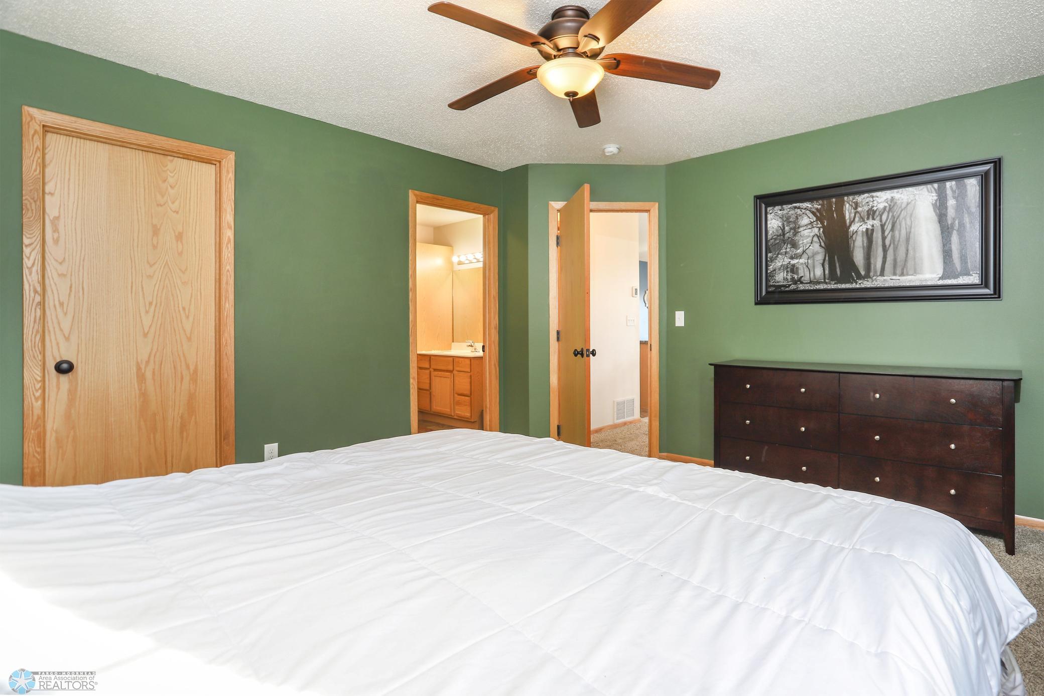 Primary Bedroom.jpg